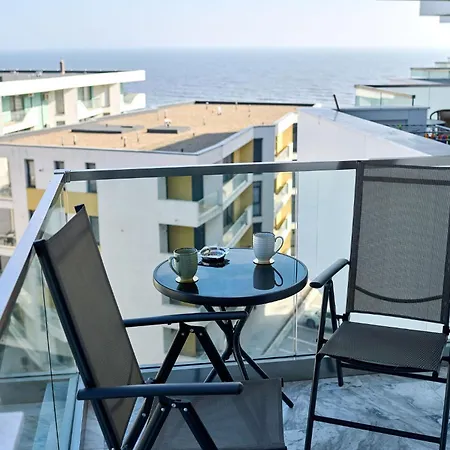Zet In Infinity - Parking Apartment