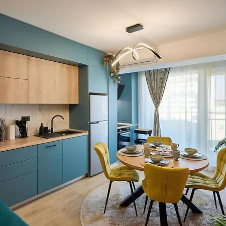 Zet In Infinity - Parking Apartment
